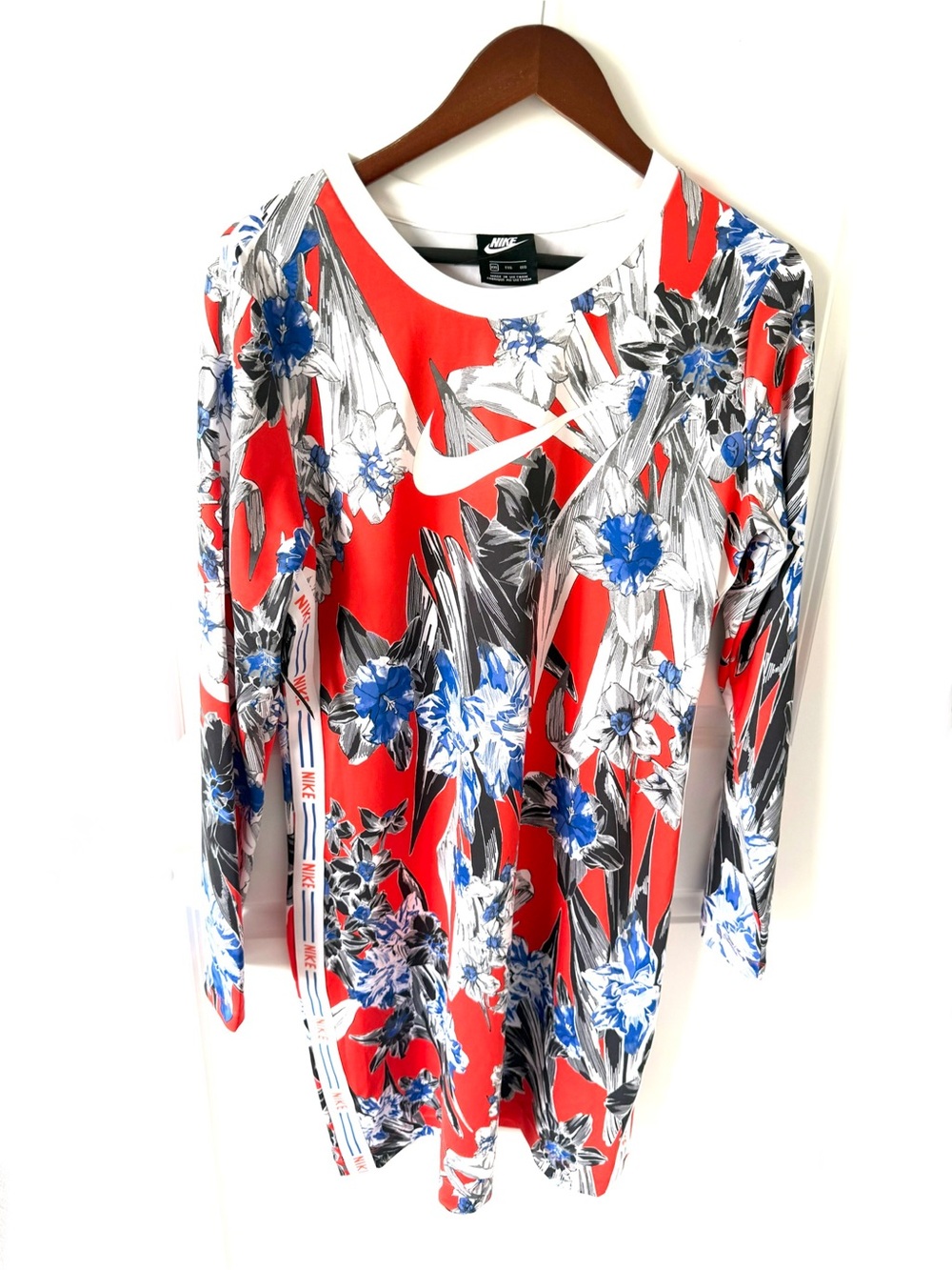 Nike Sportswear Long Sleeve Floral Dress NWT